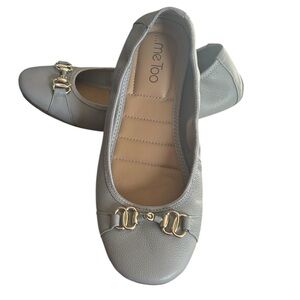 Me Too Olympia Gray Leather Ballet Flats with Gold Buckle Size 9.5